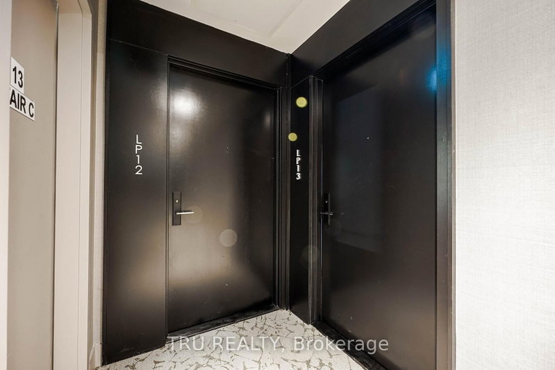 LPH12 - 270 Dufferin Street
