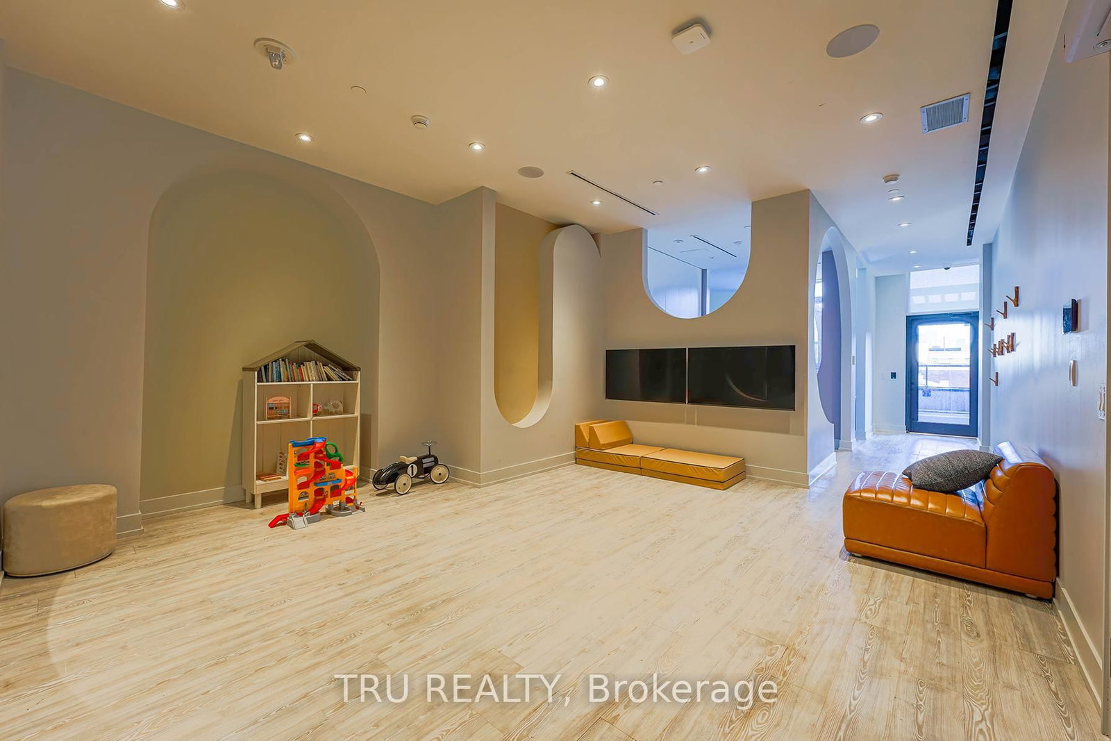270 Dufferin Street • #LPH12 • Toronto, ON photo 30