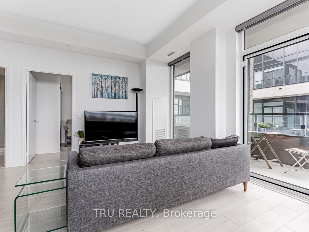 270 Dufferin Street • #LPH12 • Toronto, ON photo 8