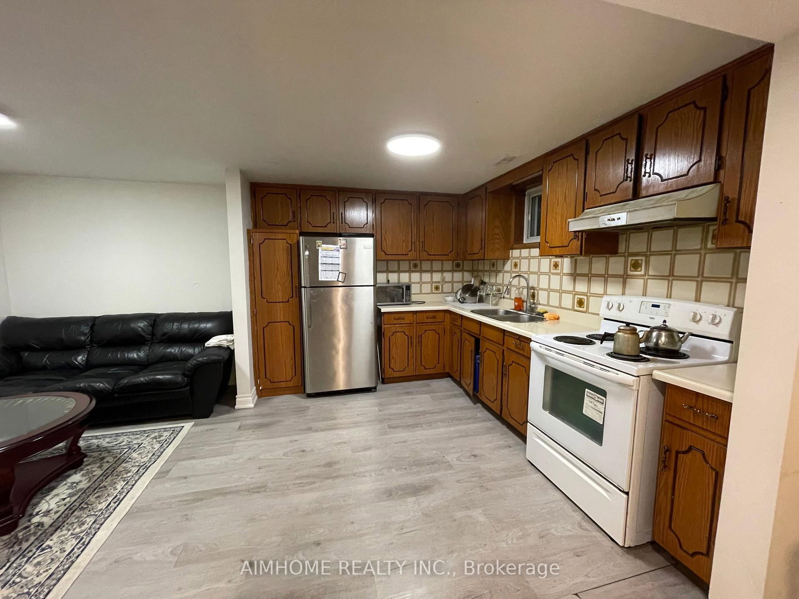 170 Gracefield Avenue • Toronto, ON photo 14