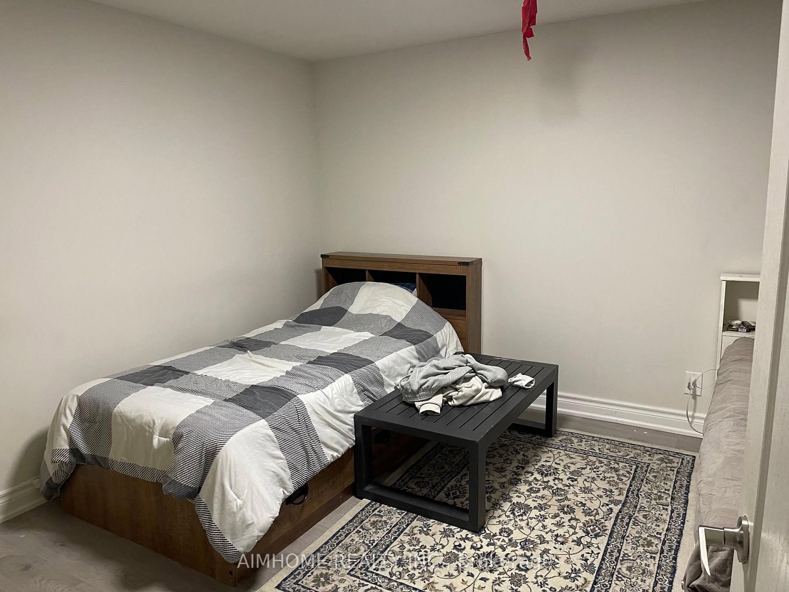 170 Gracefield Avenue • Toronto, ON photo 16
