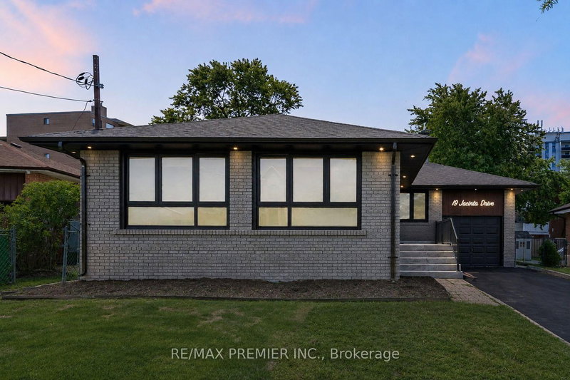 19 Jacinta Drive