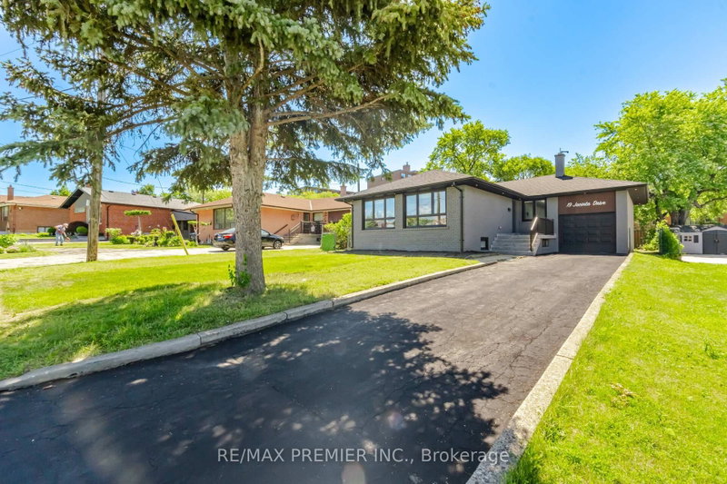 19 Jacinta Drive