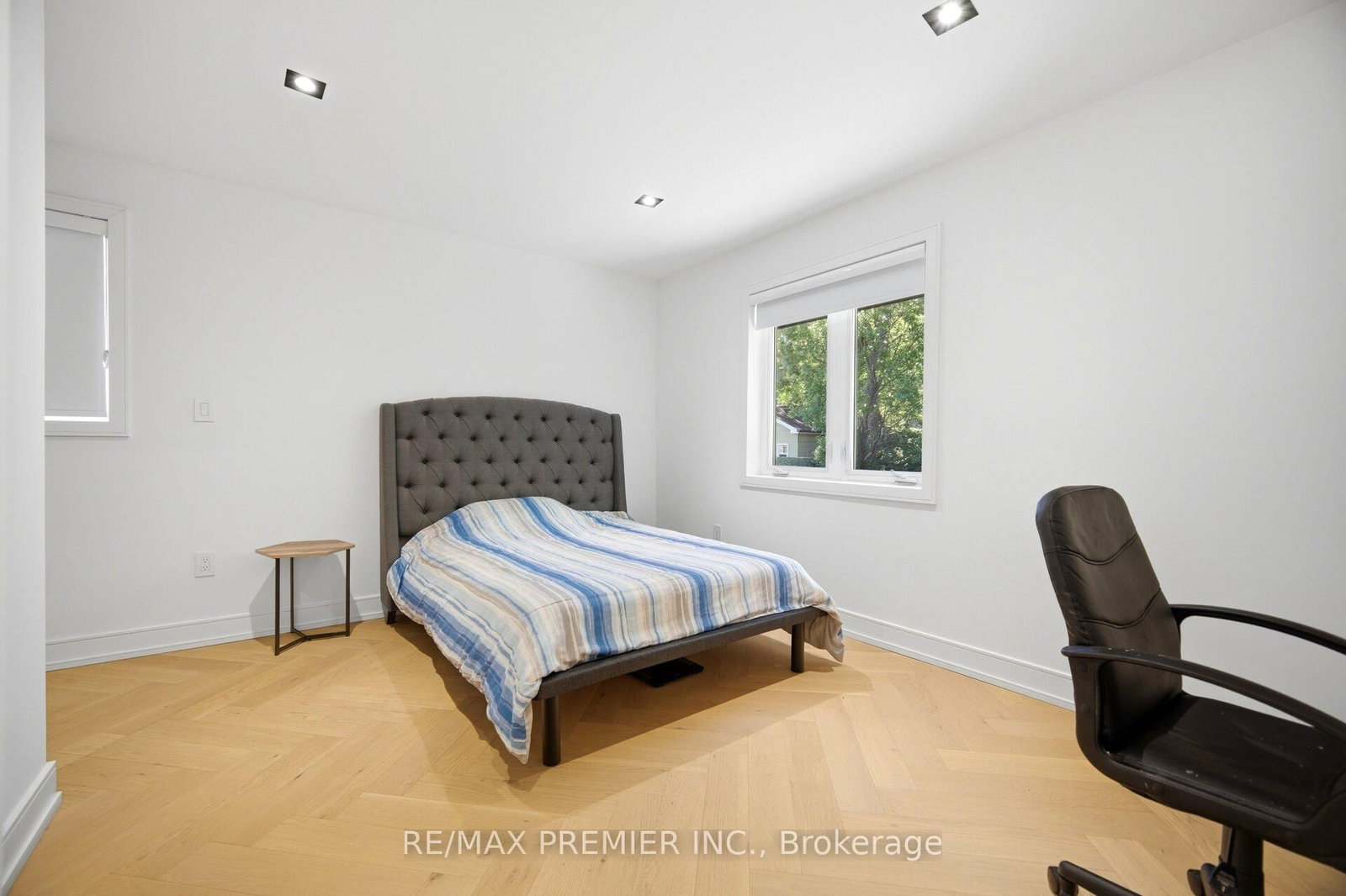 19 Jacinta Drive • Toronto, ON photo 21