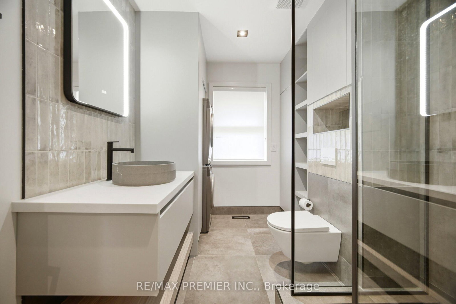 19 Jacinta Drive • Toronto, ON photo 4