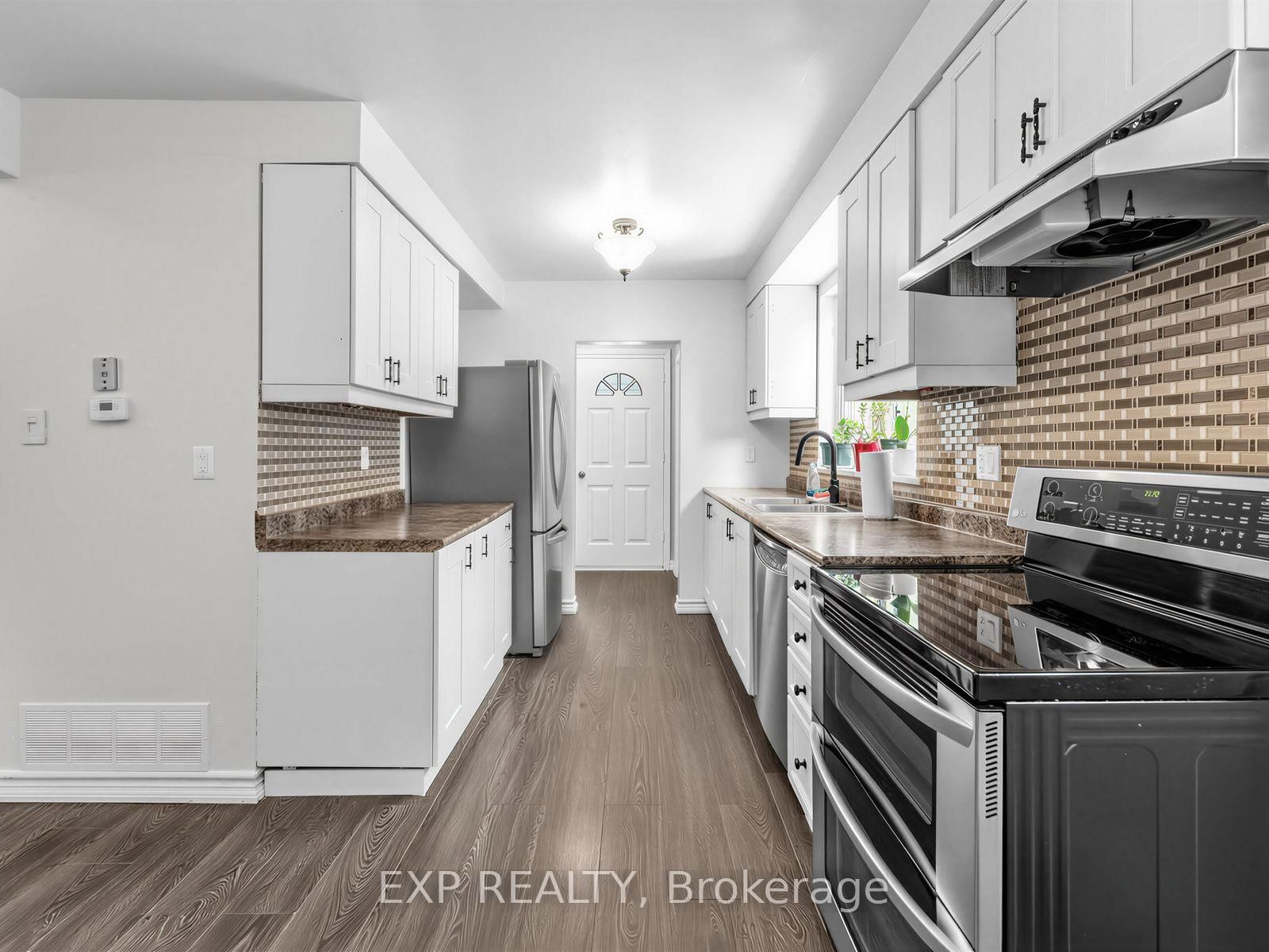1586 Sandgate Crescent • Mississauga, ON photo 15