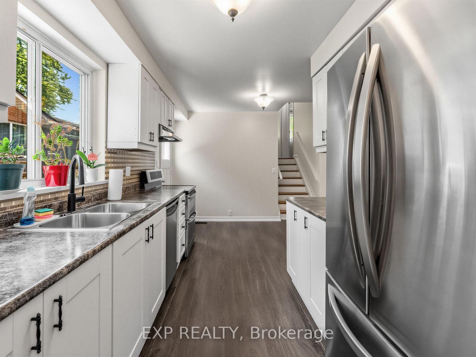 1586 Sandgate Crescent • Mississauga, ON photo 16