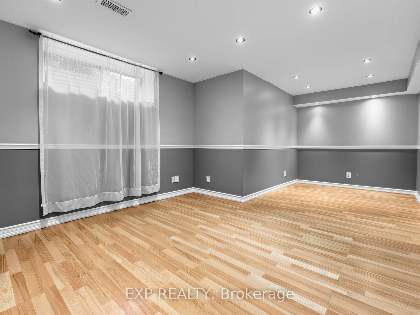 1586 Sandgate Crescent • Mississauga, ON photo 30