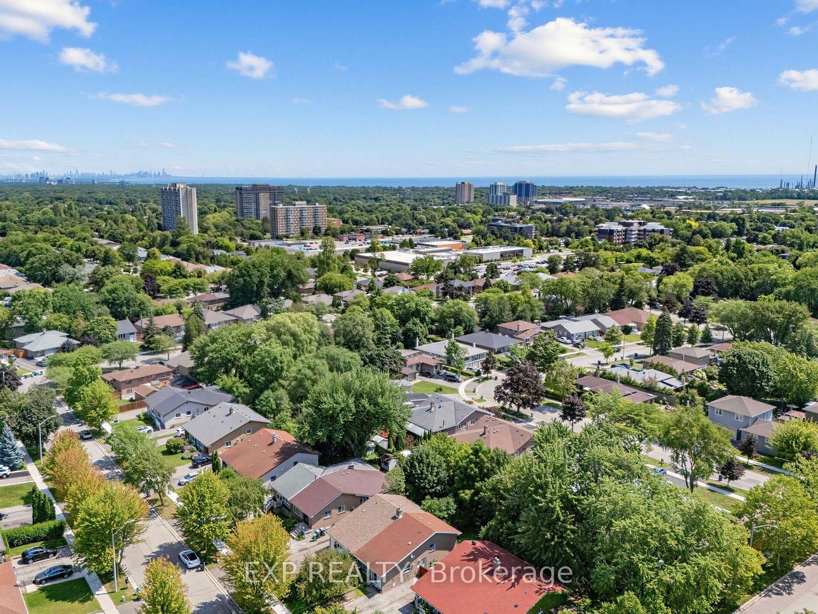 1586 Sandgate Crescent • Mississauga, ON photo 36