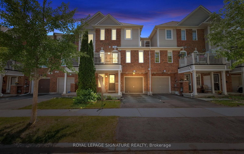 944 Deverell Place
