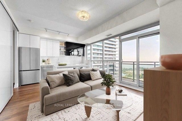 33 Shore Breeze Drive • #3111 • Toronto, ON photo 10