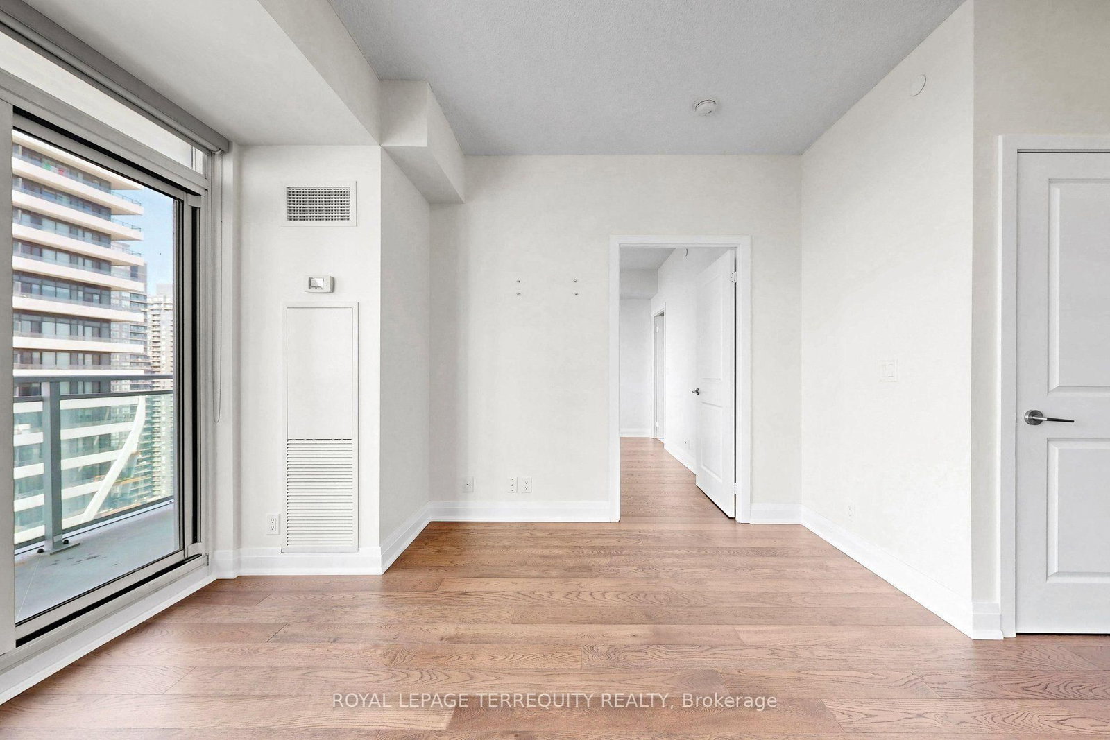 33 Shore Breeze Drive • #3111 • Toronto, ON photo 15