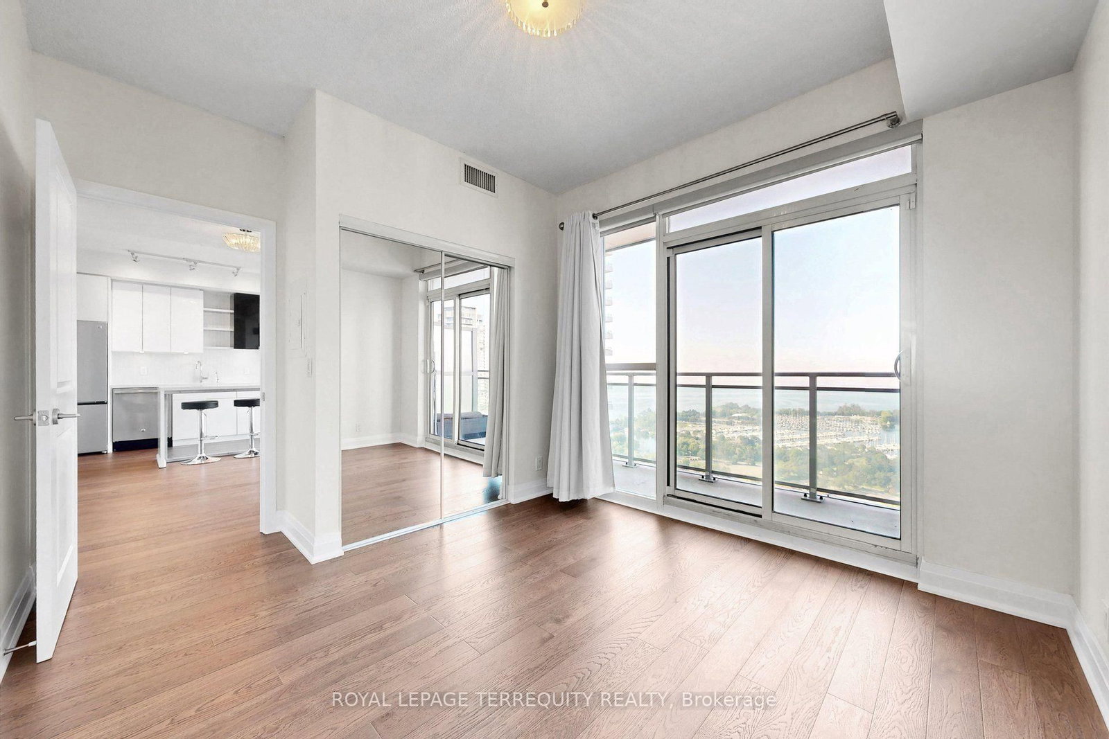 33 Shore Breeze Drive • #3111 • Toronto, ON photo 18