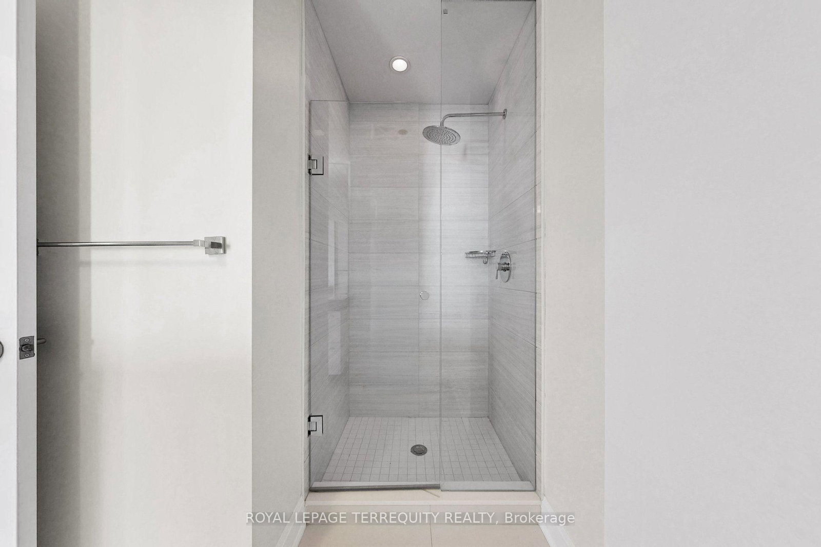 33 Shore Breeze Drive • #3111 • Toronto, ON photo 25