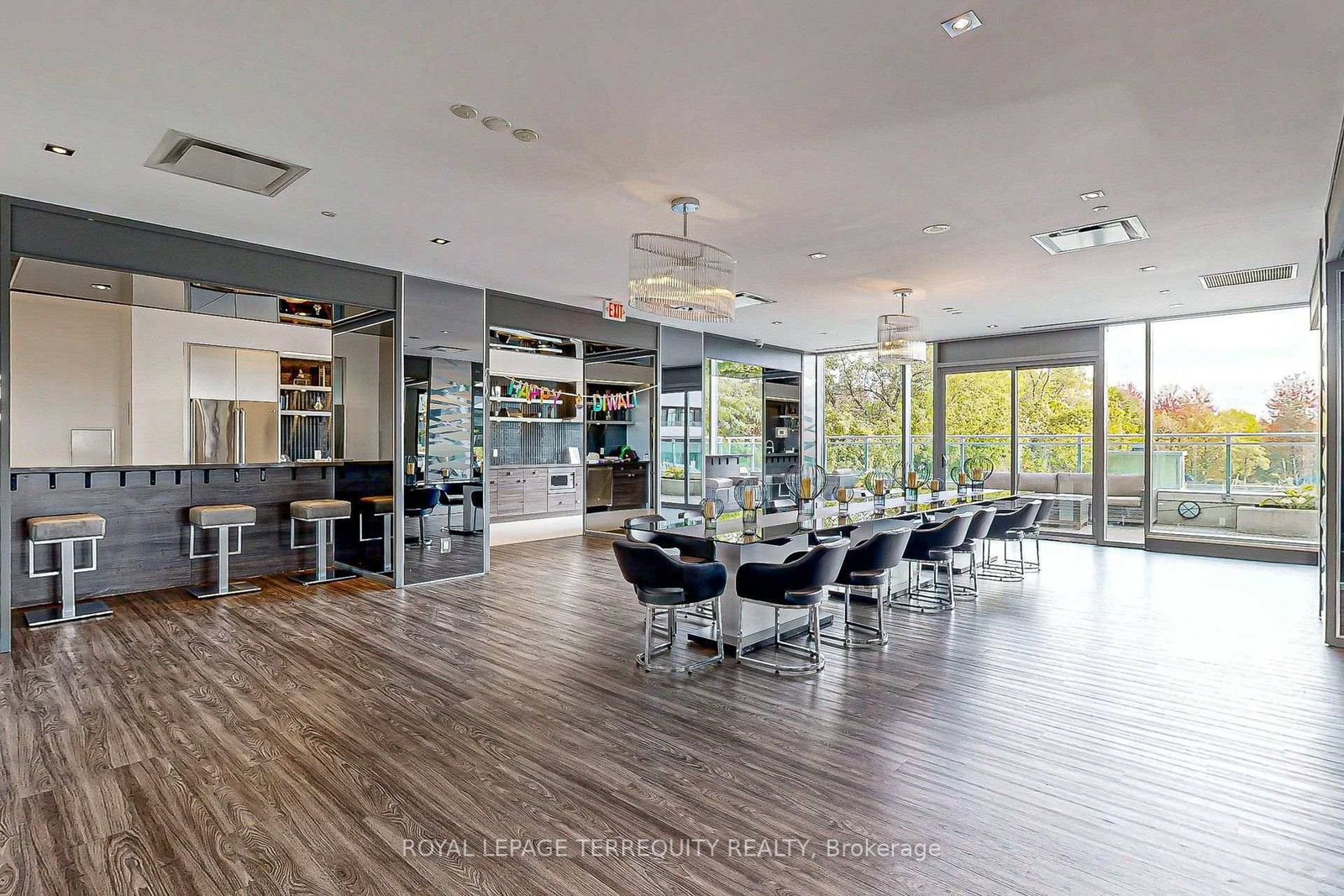 33 Shore Breeze Drive • #3111 • Toronto, ON photo 37