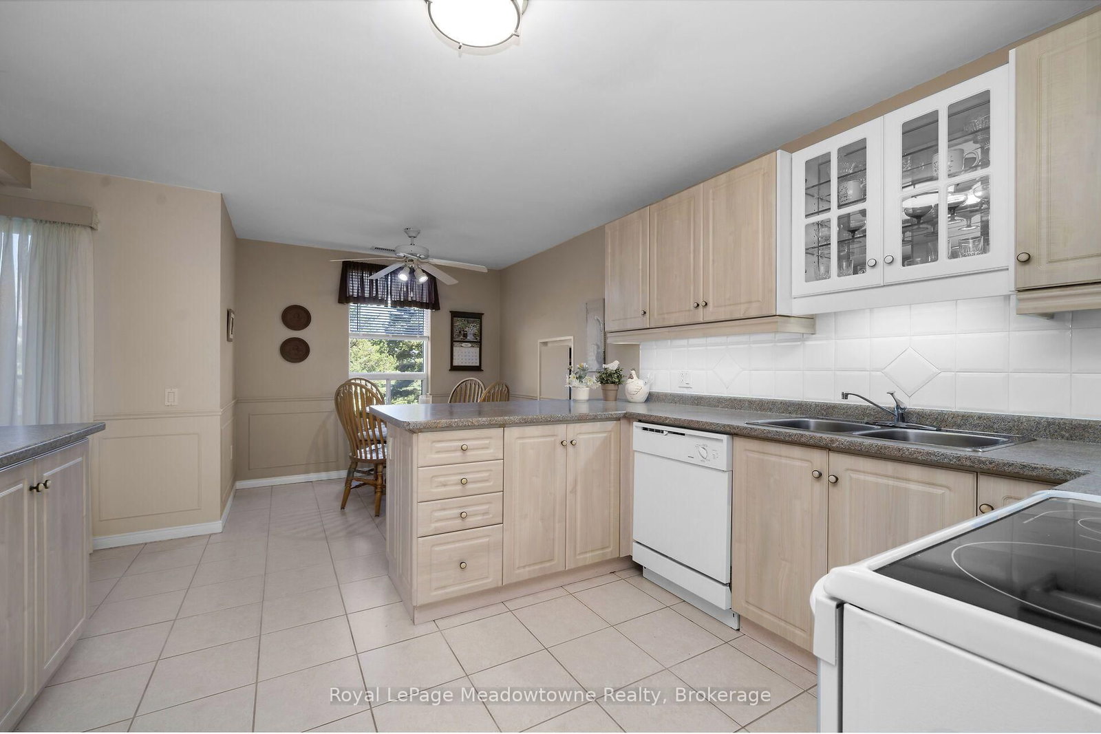2075 Amherst Heights Drive • #210 • Burlington, ON photo 19