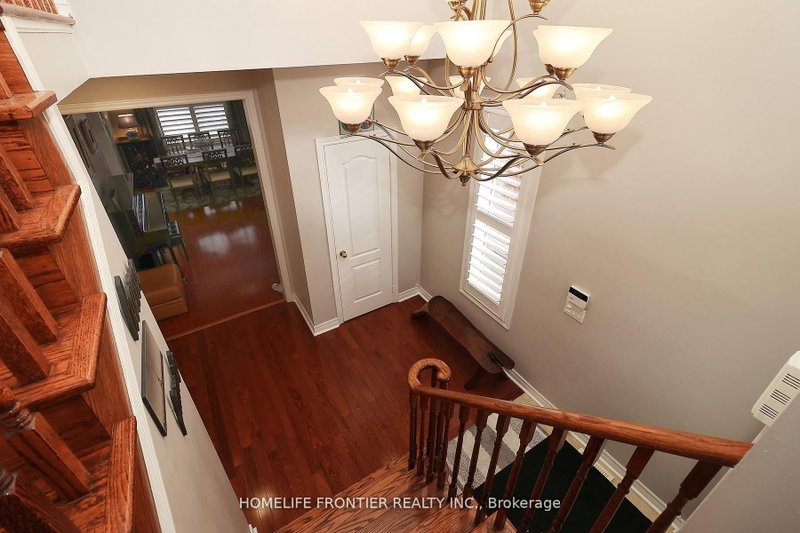 3213 Escada Dr photo 4