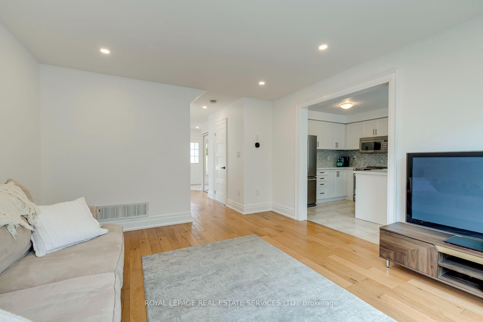 916 McNair Circle • Milton, ON photo 24