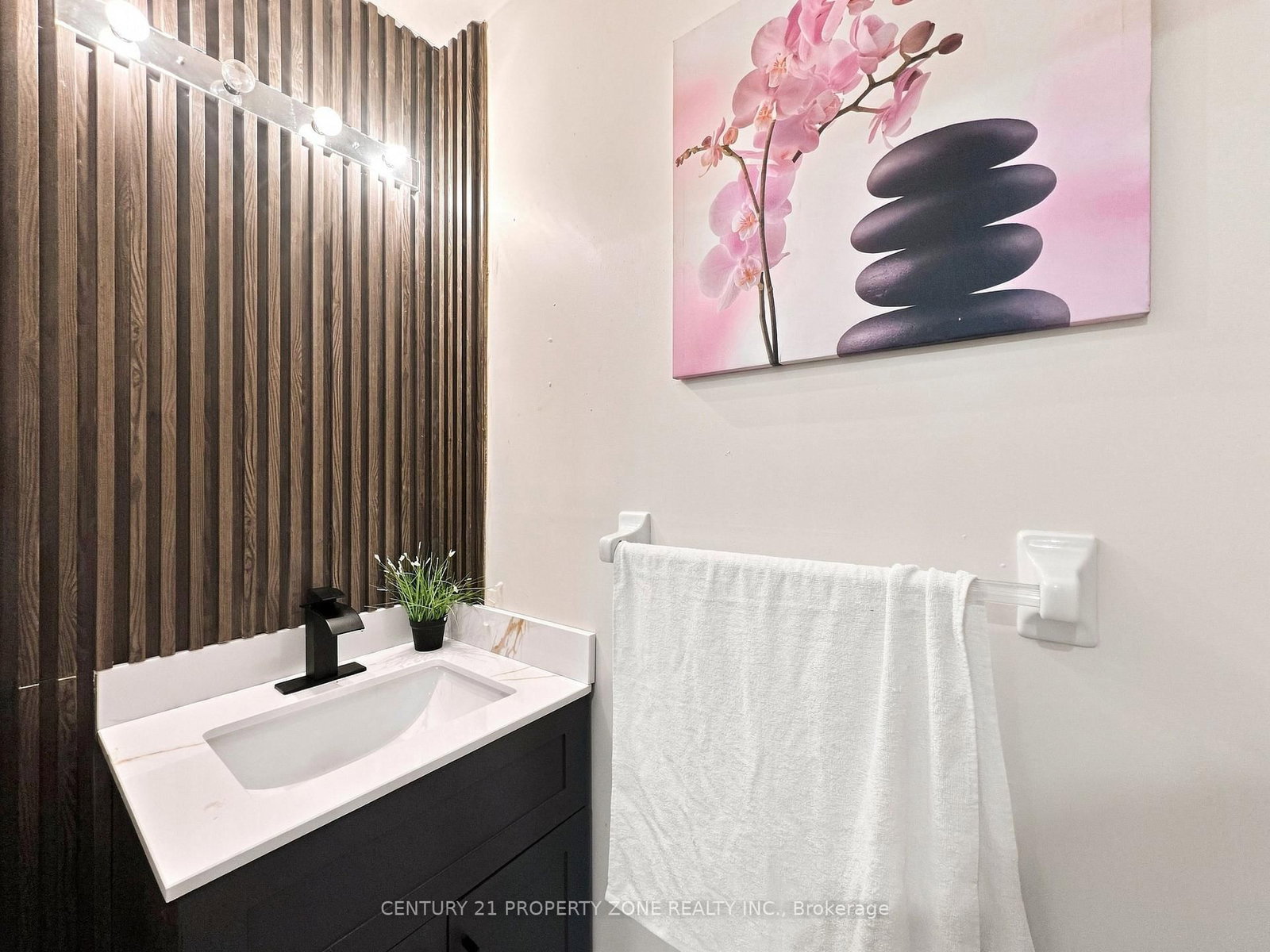 65 Shady Pine Circle • Brampton, ON photo 11