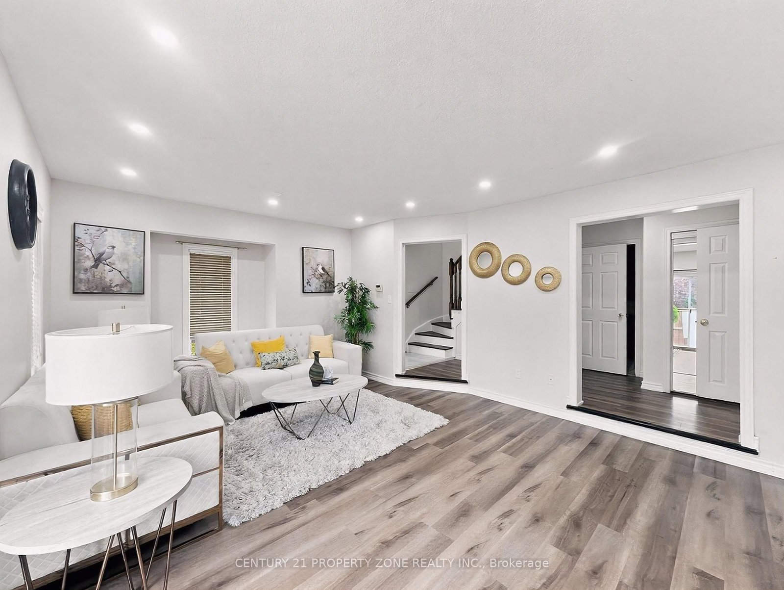 65 Shady Pine Circle • Brampton, ON photo 6