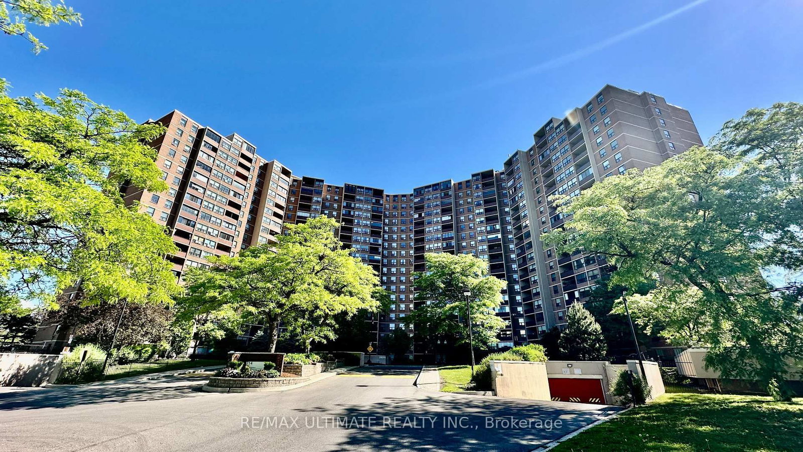 Condo leased at 1710-714 The West Mall, Toronto, Ontario, M9C 4X1 - Eringate-Centennial-West Deane - MLS: W13657146
