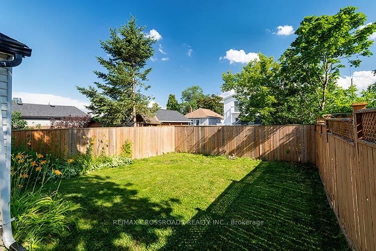 65 Manitoba Toronto,ON M8Y 1E1 — Photo 37