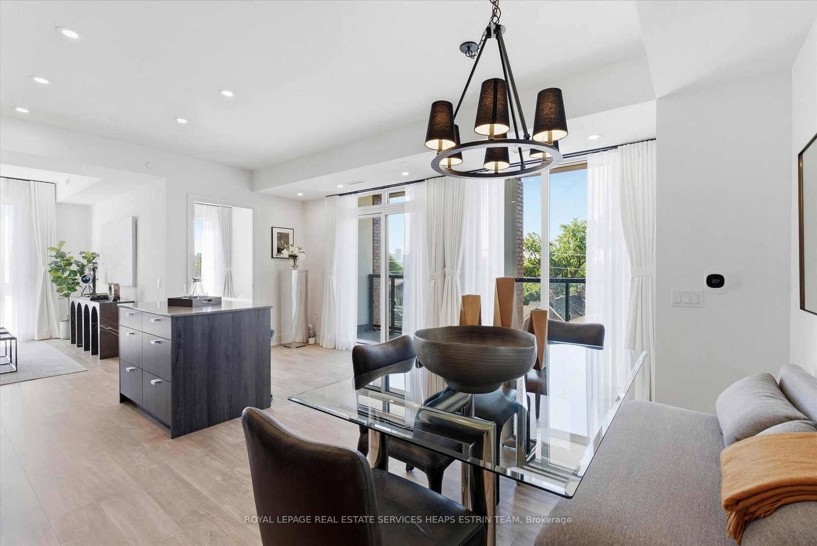 Property at 858 Dupont