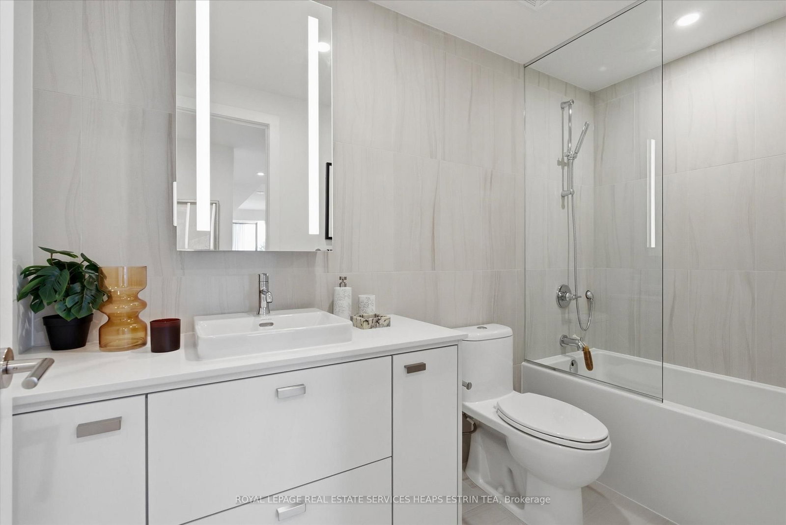 858 Dupont Street • #328 • Toronto, ON photo 34