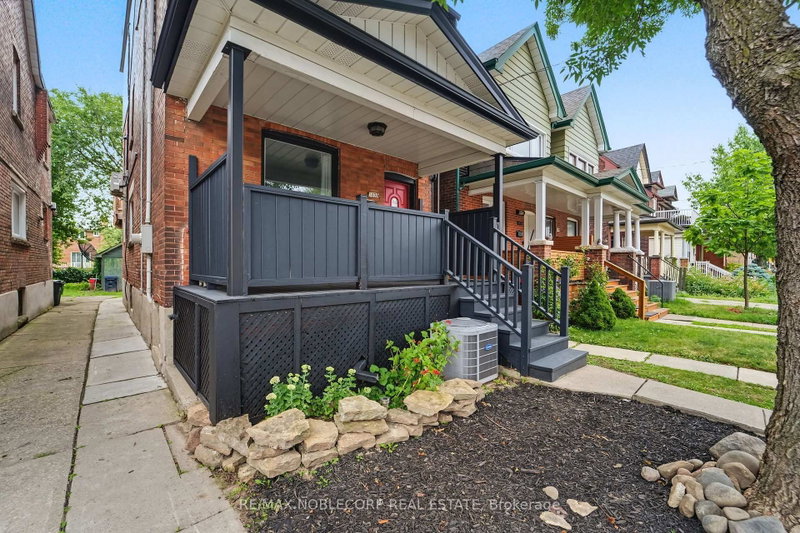 1035 Dovercourt Road