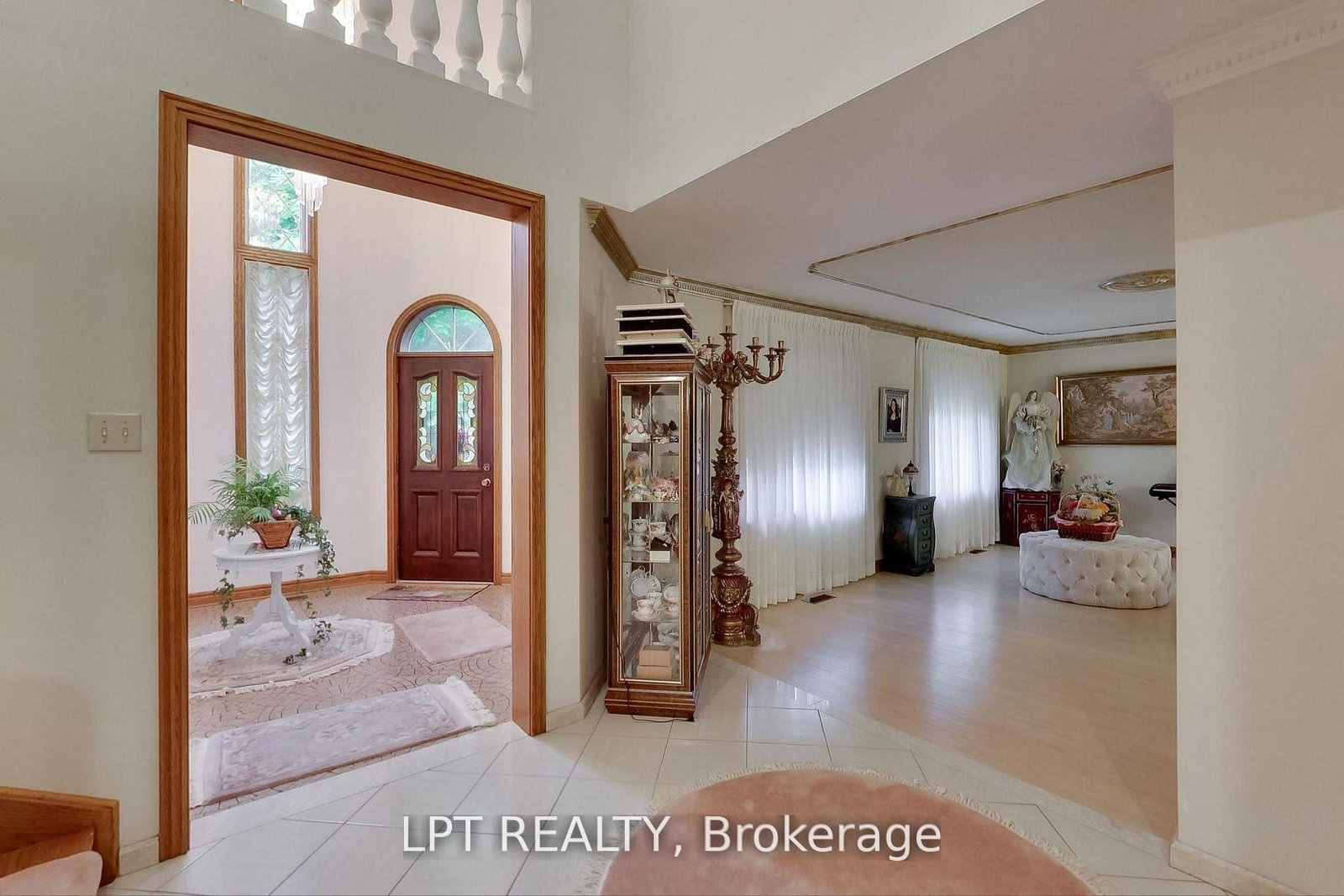 6 Fenton Way • Brampton, ON photo 12