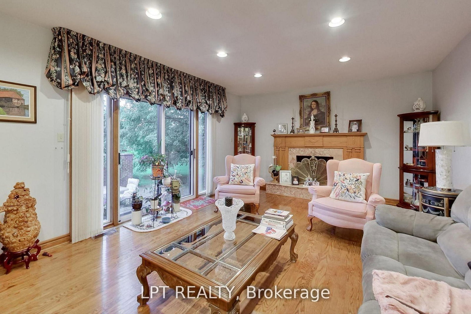 6 Fenton Way • Brampton, ON photo 25