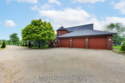 6 Fenton Way • Brampton, ON photo 5