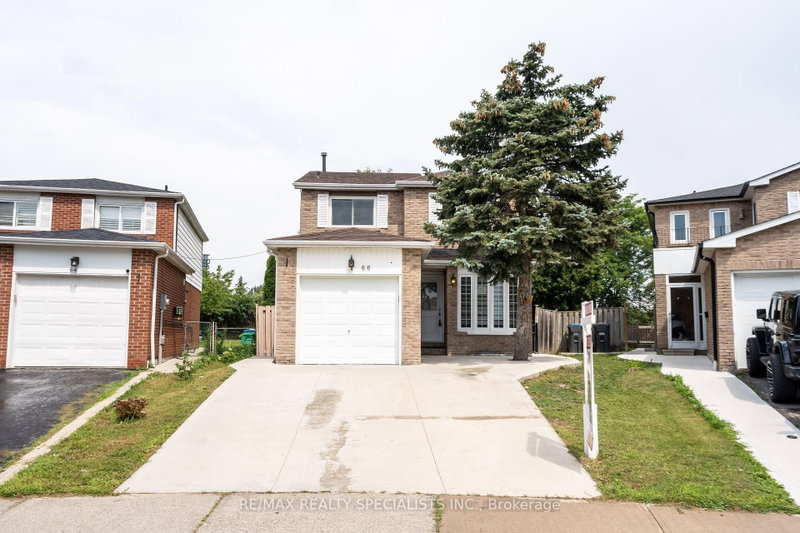 66 Banting Crescent