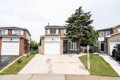 66 Banting Crescent
