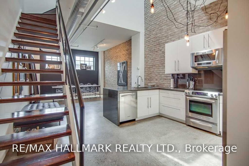 7 - 6 Bartlett Avenue