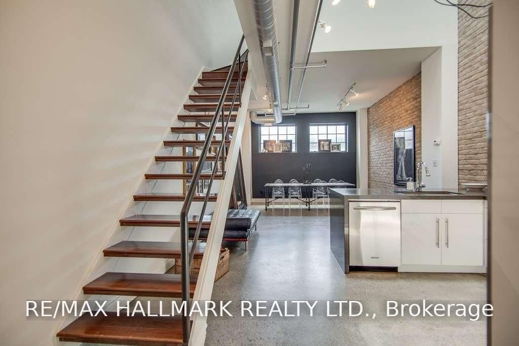 6 Bartlett Avenue • #7 • Toronto, ON photo 23