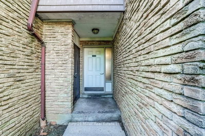 2605 Woodchester Drive • #36 • Mississauga, ON photo 3