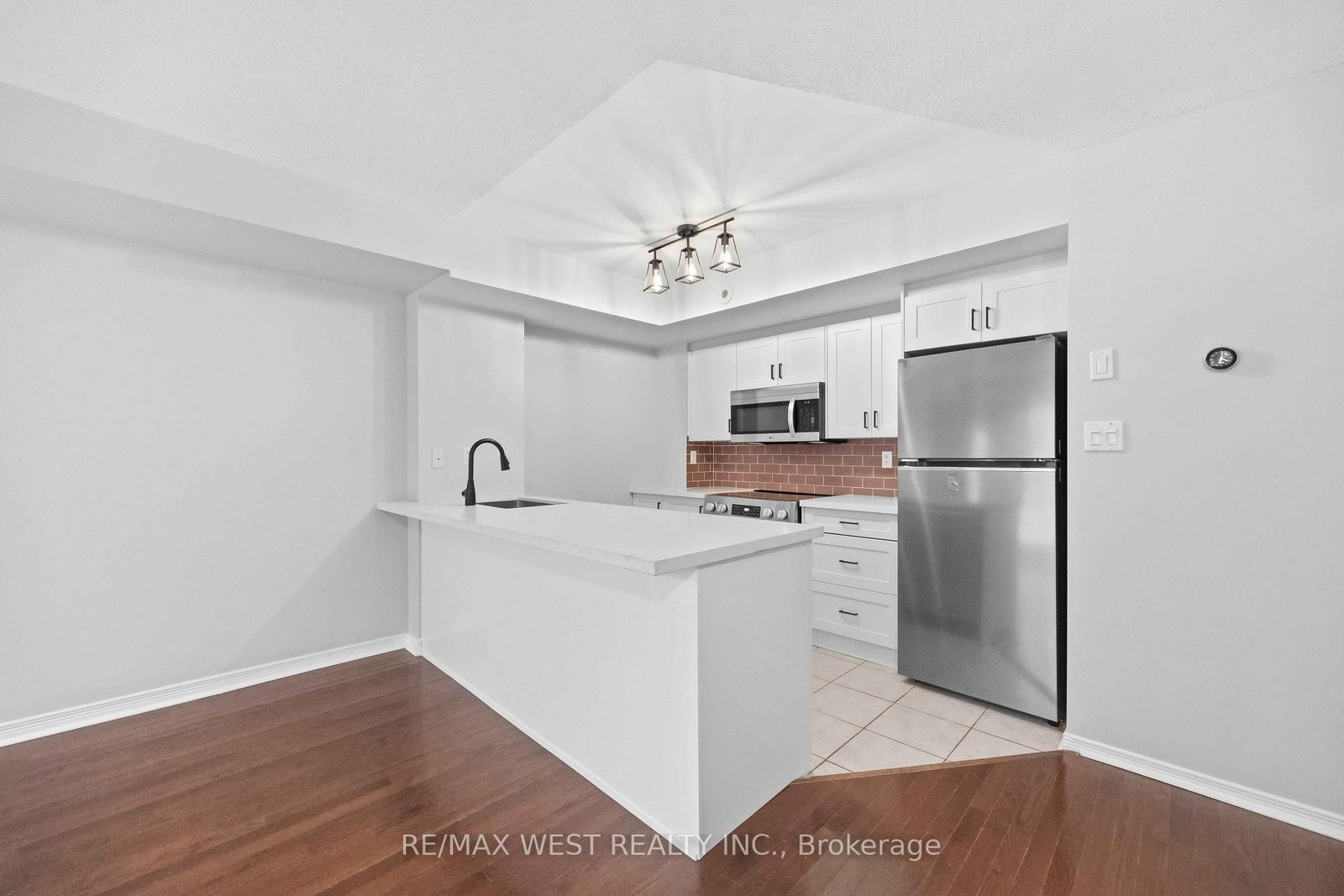 20 Elsie Lane • #122 • Toronto, ON photo 18