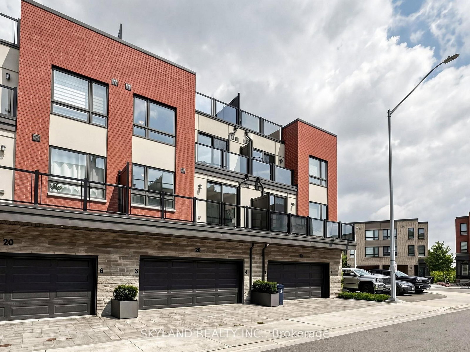 20 woodstream Drive • #3 • Toronto, ON photo 30