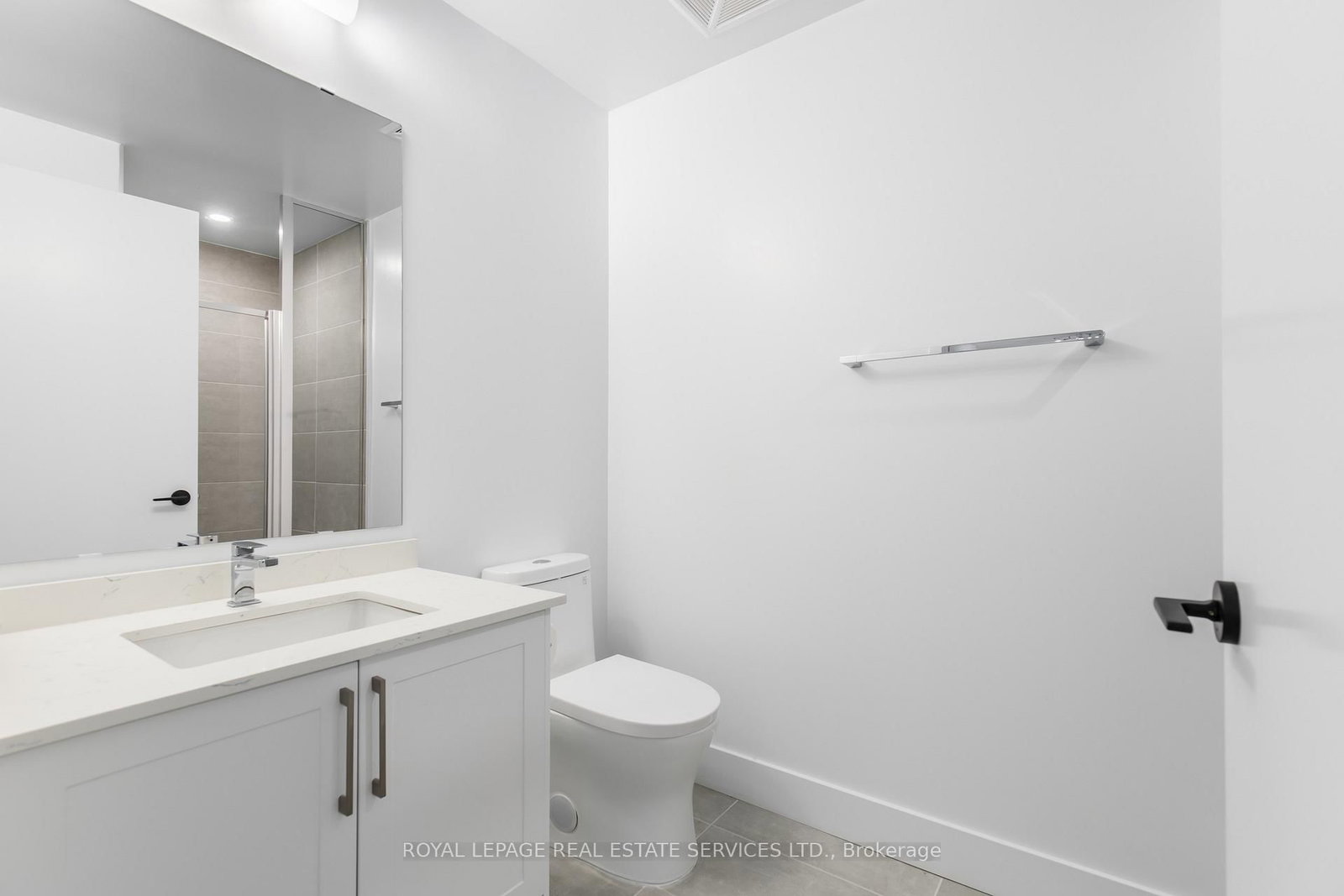 2450 Old Bronte Road • #325 • Oakville, ON photo 16