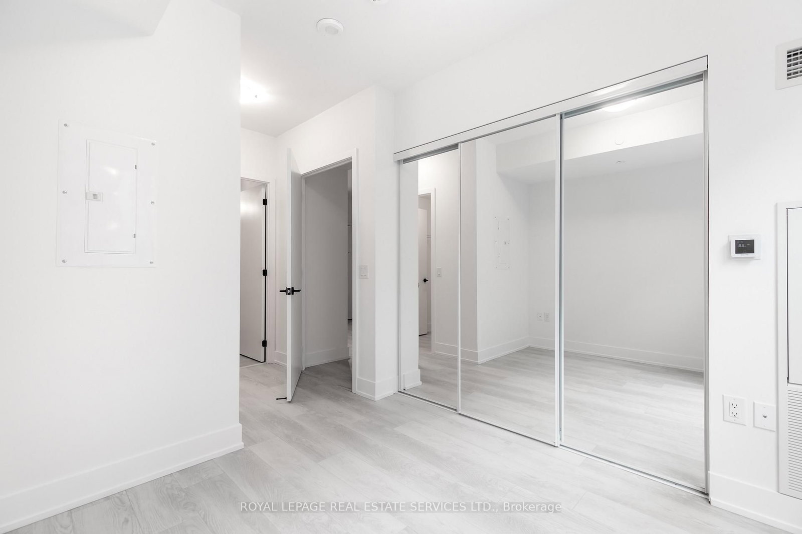 2450 Old Bronte Road • #325 • Oakville, ON photo 20