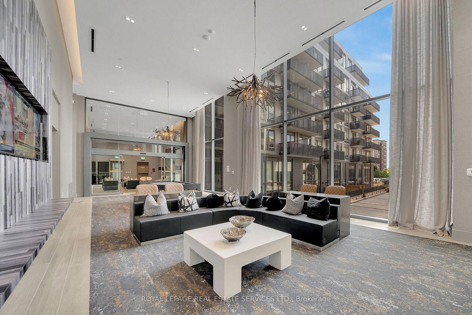 2450 Old Bronte Road • #325 • Oakville, ON photo 27