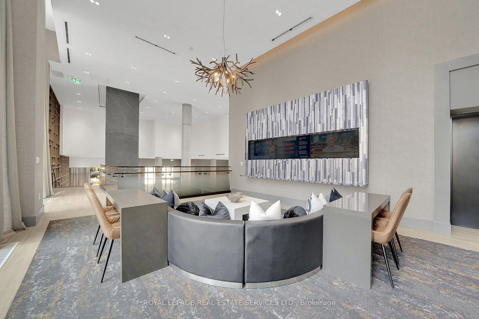2450 Old Bronte Road • #325 • Oakville, ON photo 28