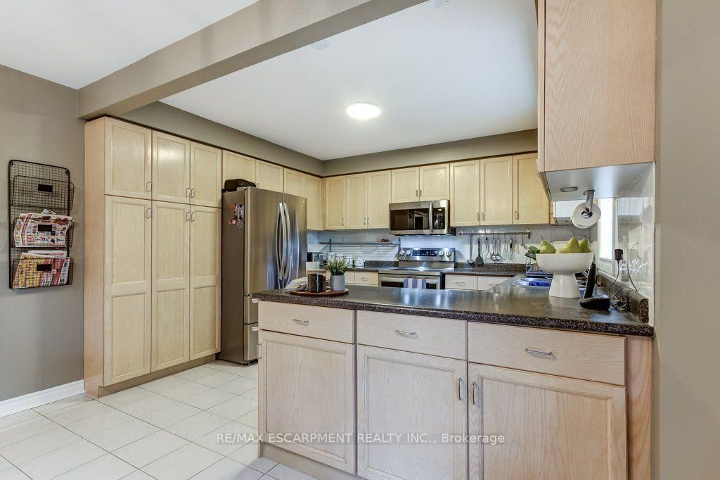 2527 Andover Road • Oakville, ON photo 12