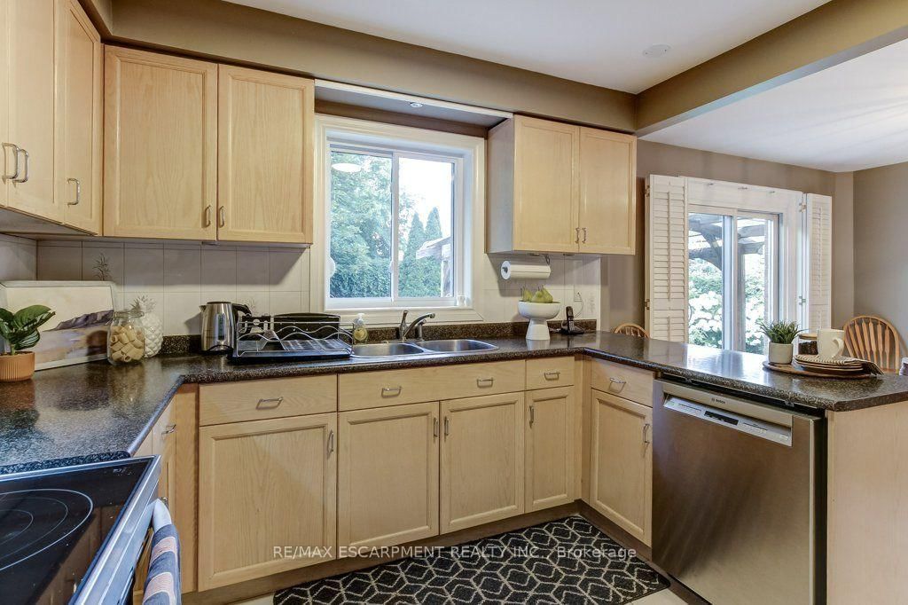 2527 Andover Road • Oakville, ON photo 14