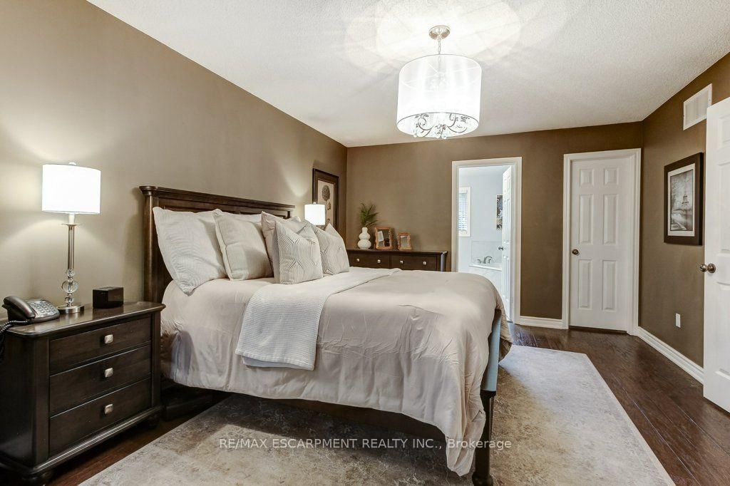 2527 Andover Road • Oakville, ON photo 23