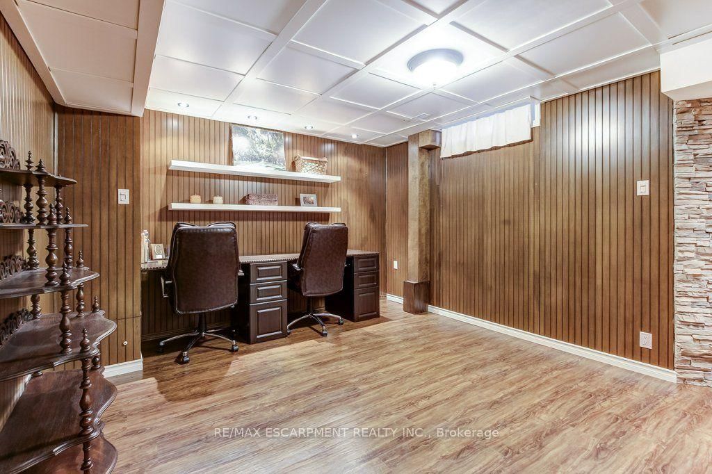 2527 Andover Road • Oakville, ON photo 38