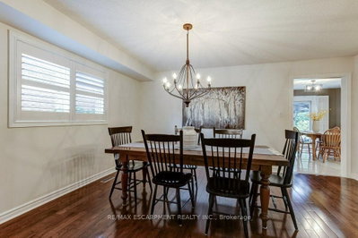 2527 Andover Road • Oakville, ON photo 8