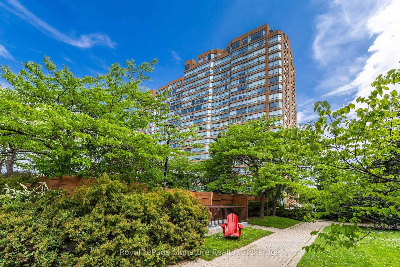 1276 Maple Crossing Boulevard • #1407 • Burlington, ON photo 38