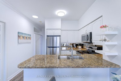388 Prince Of Wales Mississauga,ON L5B 0A1 — Photo 13